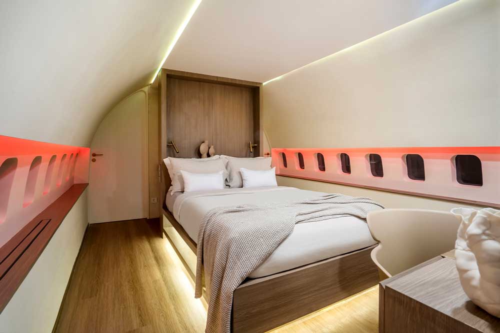 Comforts and Amenities - Bed